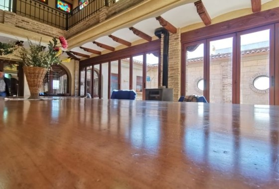 Herverkoop - Vrijstaande Villa -
Orihuela