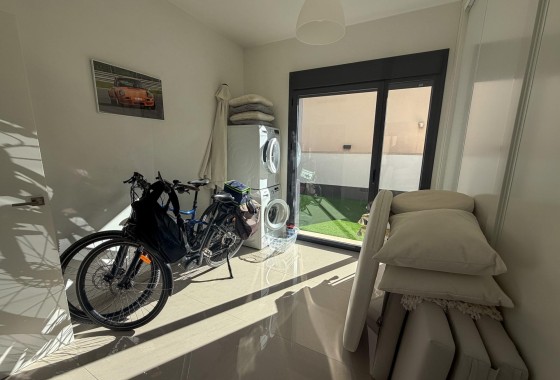 Venta - Chalet Independiente -
San Miguel de Salinas - Bellavista