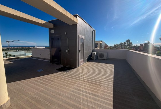 Venta - Chalet Independiente -
San Miguel de Salinas - Bellavista