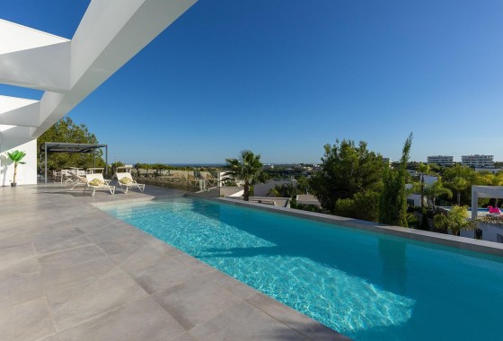 Herverkoop - Vrijstaande Villa -
Orihuela - Las Colinas Golf