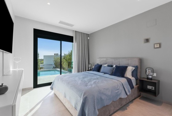 Herverkoop - Vrijstaande Villa -
Orihuela - Las Colinas Golf