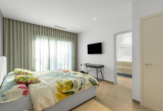 Herverkoop - Vrijstaande Villa -
Orihuela - Las Colinas Golf