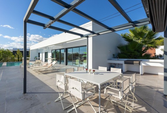 Herverkoop - Vrijstaande Villa -
Orihuela - Las Colinas Golf
