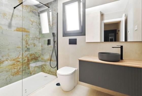 Resale - Wohnung / Appartement -
Torrevieja