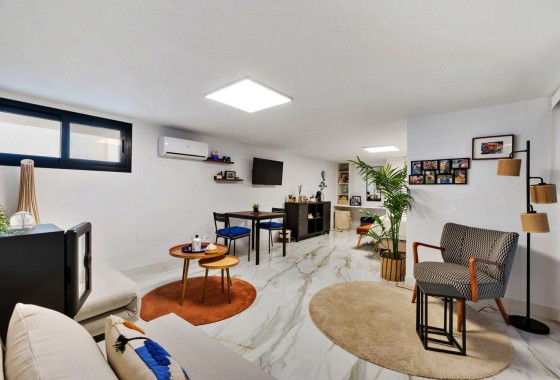 Sale - Detached Villa -
Orihuela - Las Colinas Golf