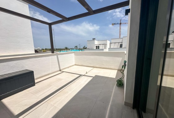 Herverkoop - Vrijstaande Villa -
Los Alcazares - Dolores De Pacheco-santa Rosalía