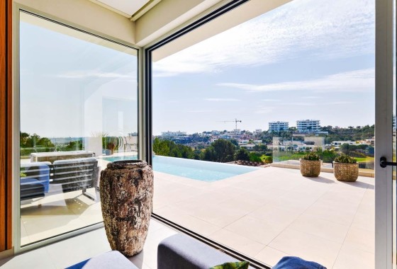 Venta - Chalet Independiente -
Orihuela - Las Colinas Golf