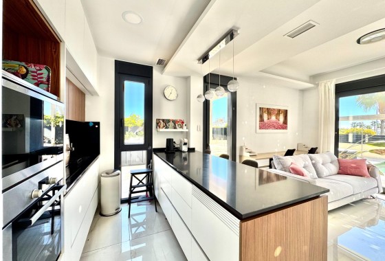 Resale - Freistehende Villa -
Orihuela Costa - Lomas de Cabo Roig