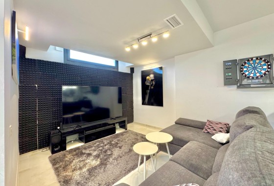 Resale - Freistehende Villa -
Orihuela Costa - Lomas de Cabo Roig