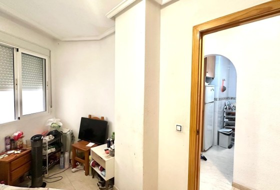 Resale - Wohnung / Appartement -
Torrevieja - Estacion de autobuses