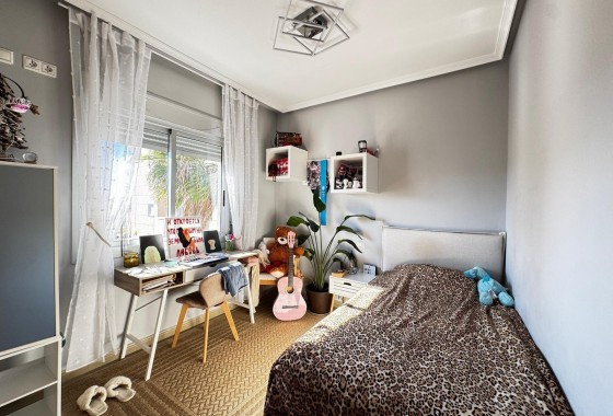 Resale - Wohnung / Appartement -
Torrevieja - Playa del Cura