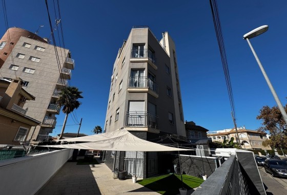 Resale - Wohnung / Appartement -
Torrevieja - Playa del Cura