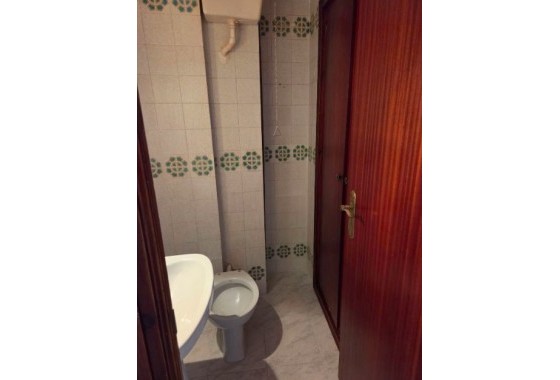 Resale - Wohnung / Appartement -
Torrevieja - Costa Blanca