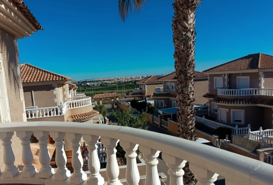 Herverkoop - Vrijstaande Villa -
Los Balcones - Los Altos del Edén - Costa Blanca