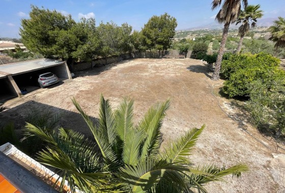 Resale - Freistehende Villa -
El Rebolledo