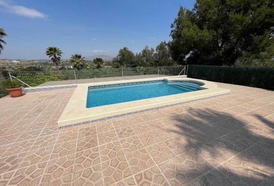Resale - Freistehende Villa -
El Rebolledo