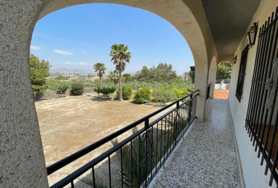 Resale - Freistehende Villa -
El Rebolledo