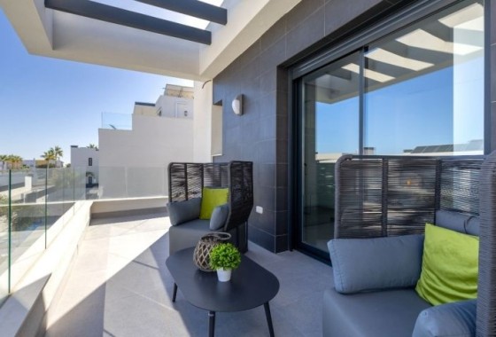 Resale - Freistehende Villa -
Algorfa