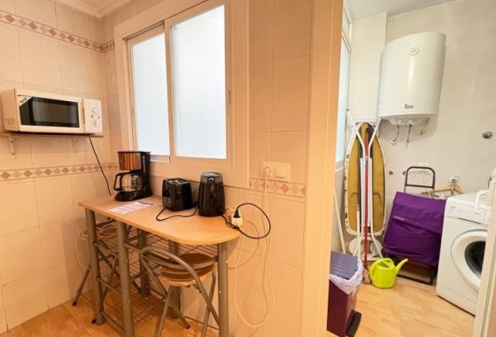 Herverkoop - Appartement / Flat -
Torrevieja