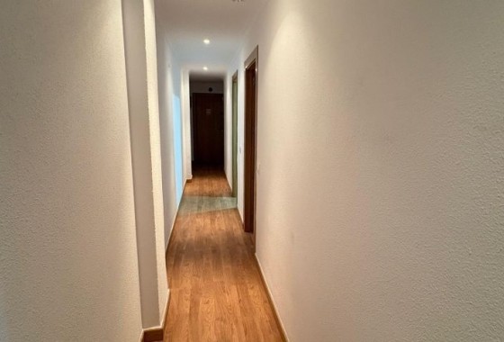 Herverkoop - Appartement / Flat -
Torrevieja