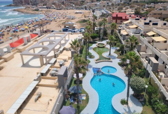 Sprzedaż - Apartament / Mieszkanie -
Torrevieja - PLAYA DE LA MATA