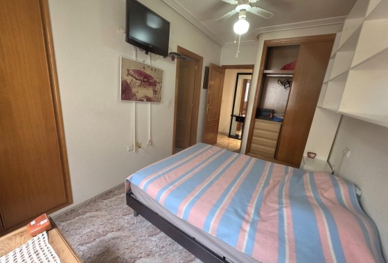 Herverkoop - Appartement / Flat -
Torrevieja - Estacion de autobuses