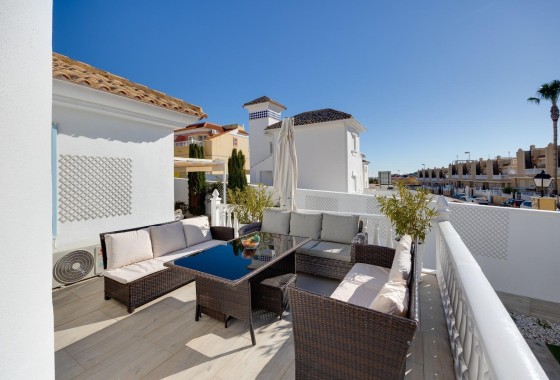Herverkoop - Stadswoning -
Orihuela Costa - Las Filipinas