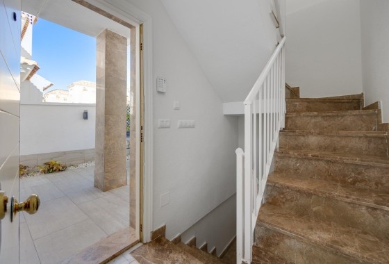 Herverkoop - Stadswoning -
Orihuela Costa - Las Filipinas