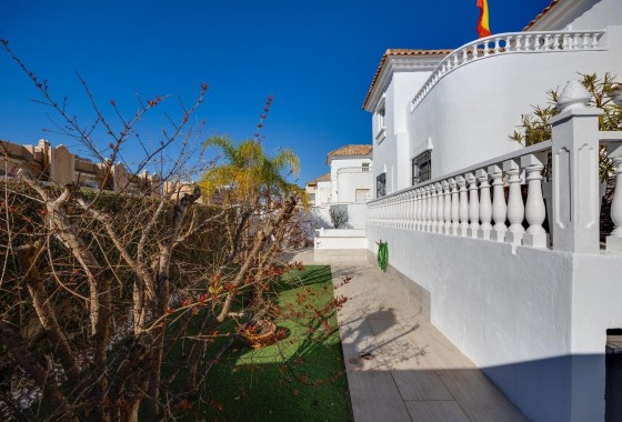 Herverkoop - Stadswoning -
Orihuela Costa - Las Filipinas