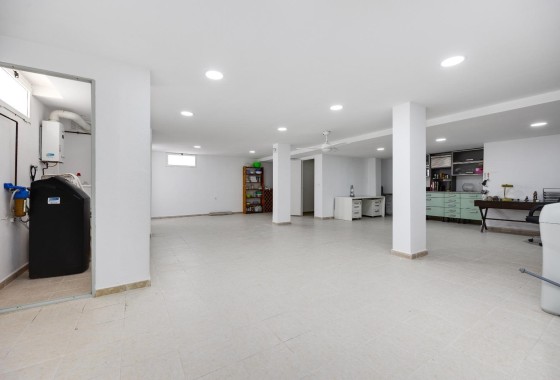 Herverkoop - Stadswoning -
Orihuela Costa - Las Filipinas