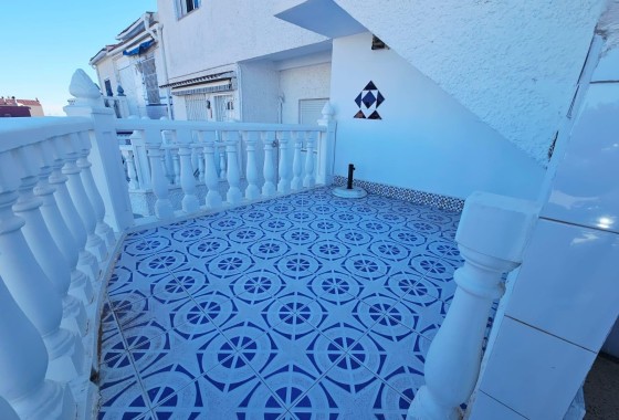 Revente - Appartement -
Torrevieja - Cabo cervera