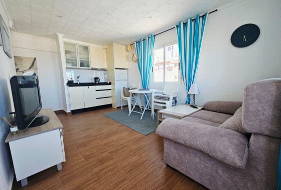 Revente - Appartement -
Torrevieja - Cabo cervera
