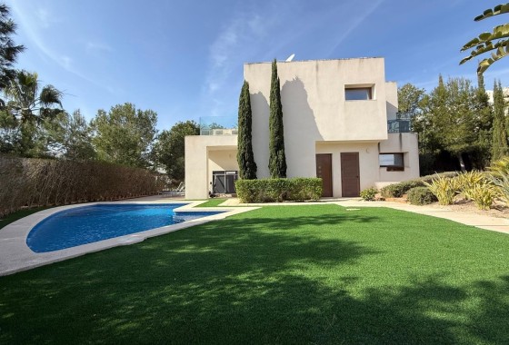Resale - Freistehende Villa -
Orihuela - Las Colinas Golf
