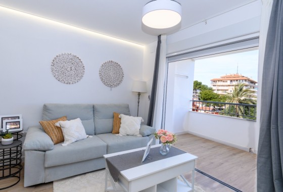 Sprzedaż - Apartament / Mieszkanie -
Torrevieja - Punta Prima