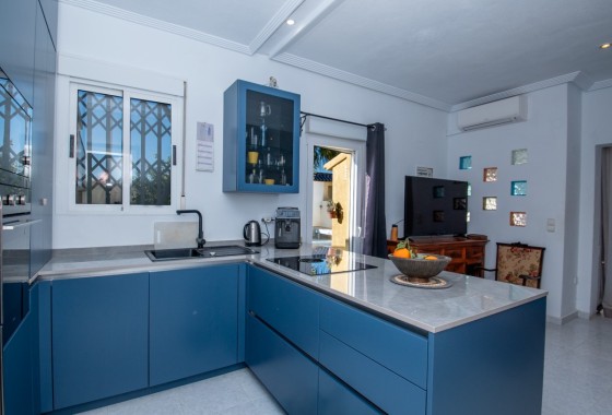 Herverkoop - Appartement / Flat -
Torrevieja - La Mata