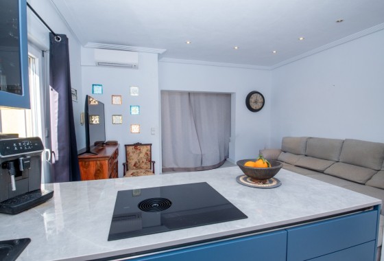 Herverkoop - Appartement / Flat -
Torrevieja - La Mata