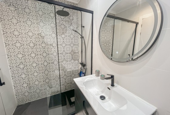 Herverkoop - Appartement / Flat -
Torrevieja - La Mata