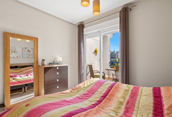 Herverkoop - Appartement / Flat -
Torrevieja - La veleta