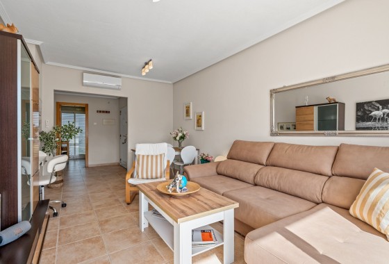 Herverkoop - Appartement / Flat -
Torrevieja - La veleta