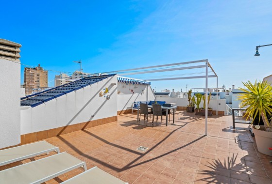 Herverkoop - Appartement / Flat -
Torrevieja - La veleta