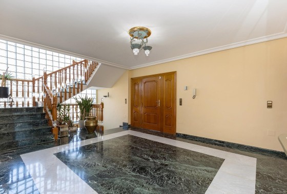 Revente - Villa Individuelle -
Torrevieja - Torreta florida