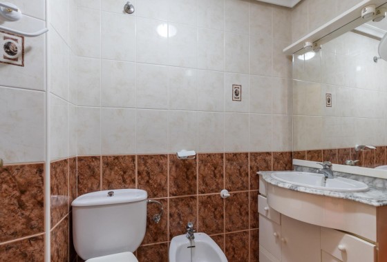 Venta - Apartamento / Piso -
Torrevieja - La Mata