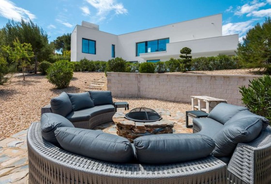 Venta - Chalet Independiente -
Las Colinas - Costa Blanca