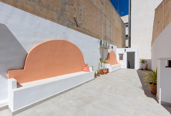 Resale - Stadthaus -
Torrevieja - Centro - Muelle Pesquero