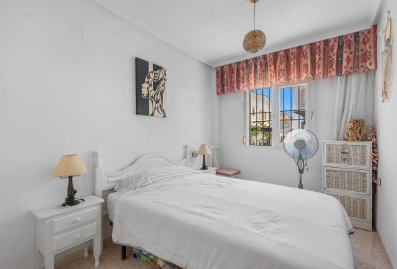 Sprzedaż - Apartament / Mieszkanie -
Torrevieja - Parque de las Naciones