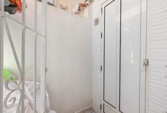 Sprzedaż - Apartament / Mieszkanie -
Torrevieja - Parque de las Naciones