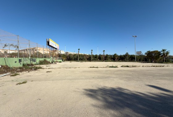 Sprzedaż - Apartament / Mieszkanie -
Torrevieja - Parque de las Naciones