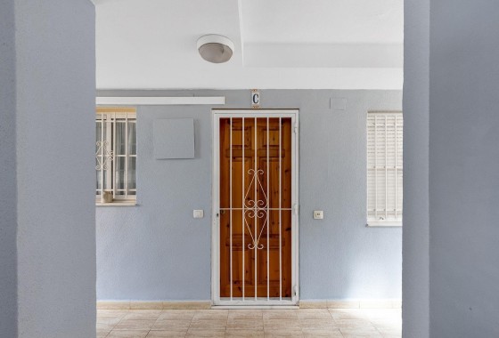 Sprzedaż - Apartament / Mieszkanie -
Torrevieja - San luis