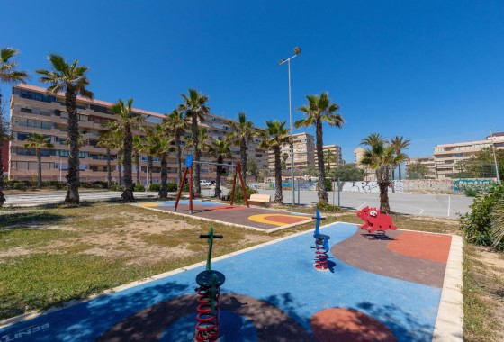 Sprzedaż - Apartament / Mieszkanie -
Torrevieja - Cabo Cervera