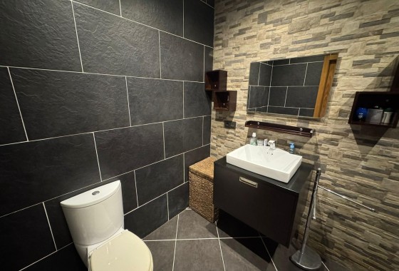 Herverkoop - Vrijstaande Villa -
Torrevieja - San luis